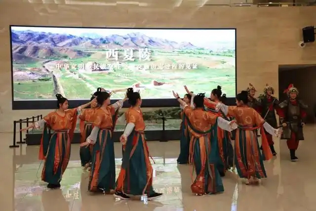 1735776441888087.jpg 01e1a2d205c88f85958a4fffeda3b521_481b98c7a510dfed7cd3a01c7686f5fe.jpg